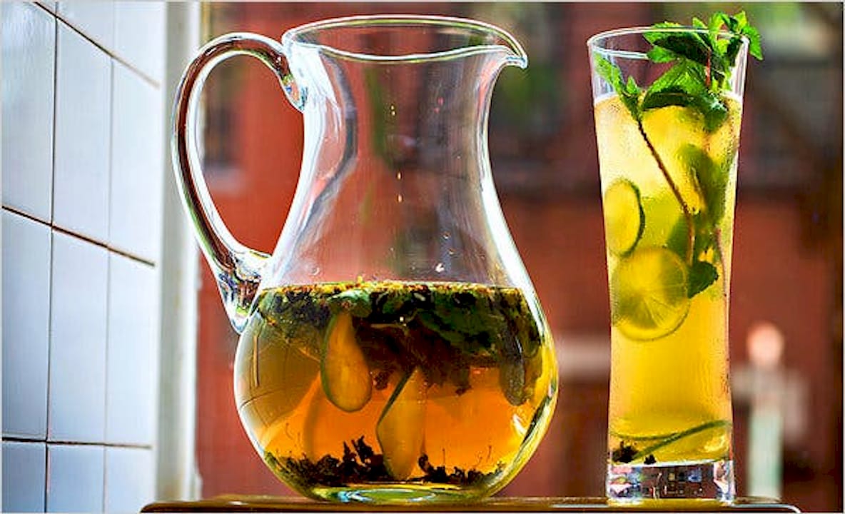 Cold-Brewing Coffee and Tea - The Curious Cook - The New York Times